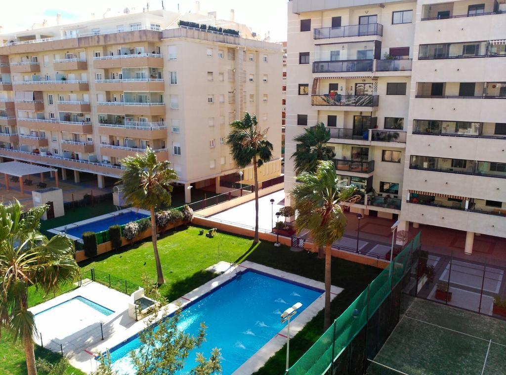 Jardines Del Litoral Momas Homes Malaga Room photo